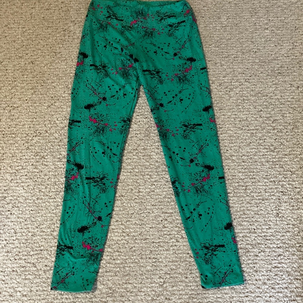 LuLaRoe Green and Black Splatter Leggings - Picture 2 of 5